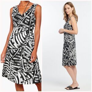 Nwt Nic+Zoe | Moonlit Palm Dress with cinched waist